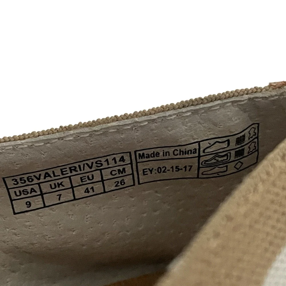 Vionic Valeri Tan White Stripe Espadrille Flats Size 9